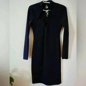 Long sleeve midi black dress